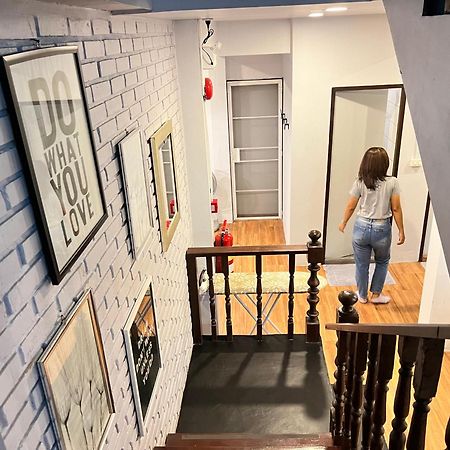 Mini-Me Home, A Cozy Entire House In Old City Chiang Mai Exterior foto